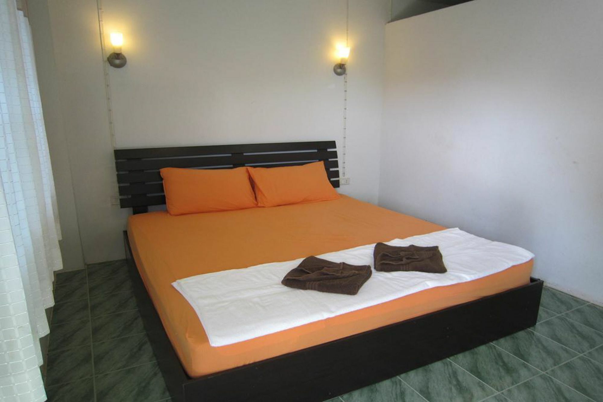 Run'S Bed & Breakfast Krabi Exterior photo